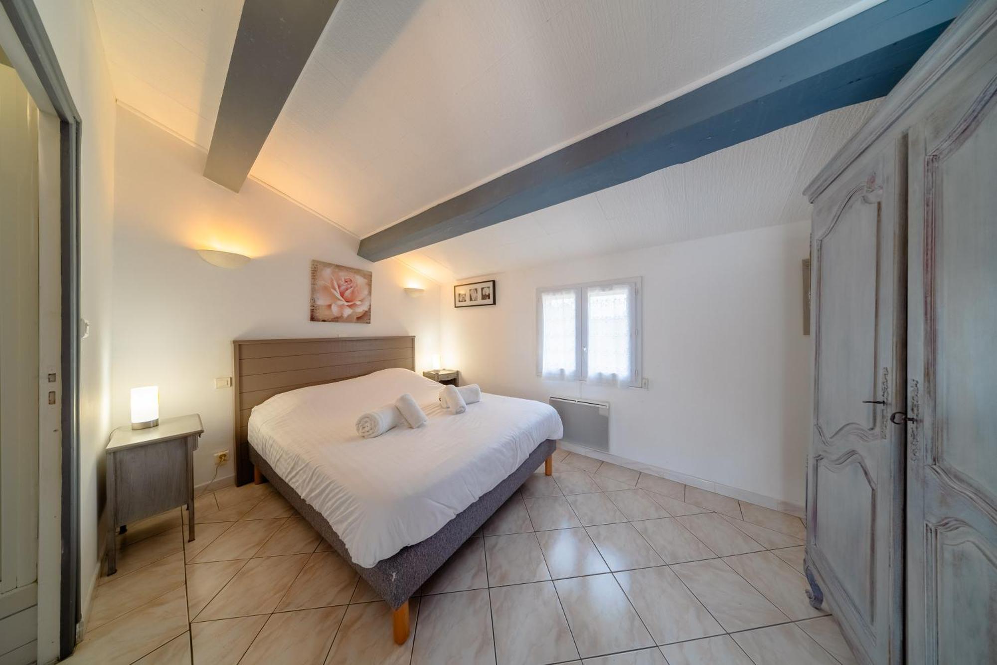 Residence Les Ecureuils Gréoux-les-Bains Екстериор снимка