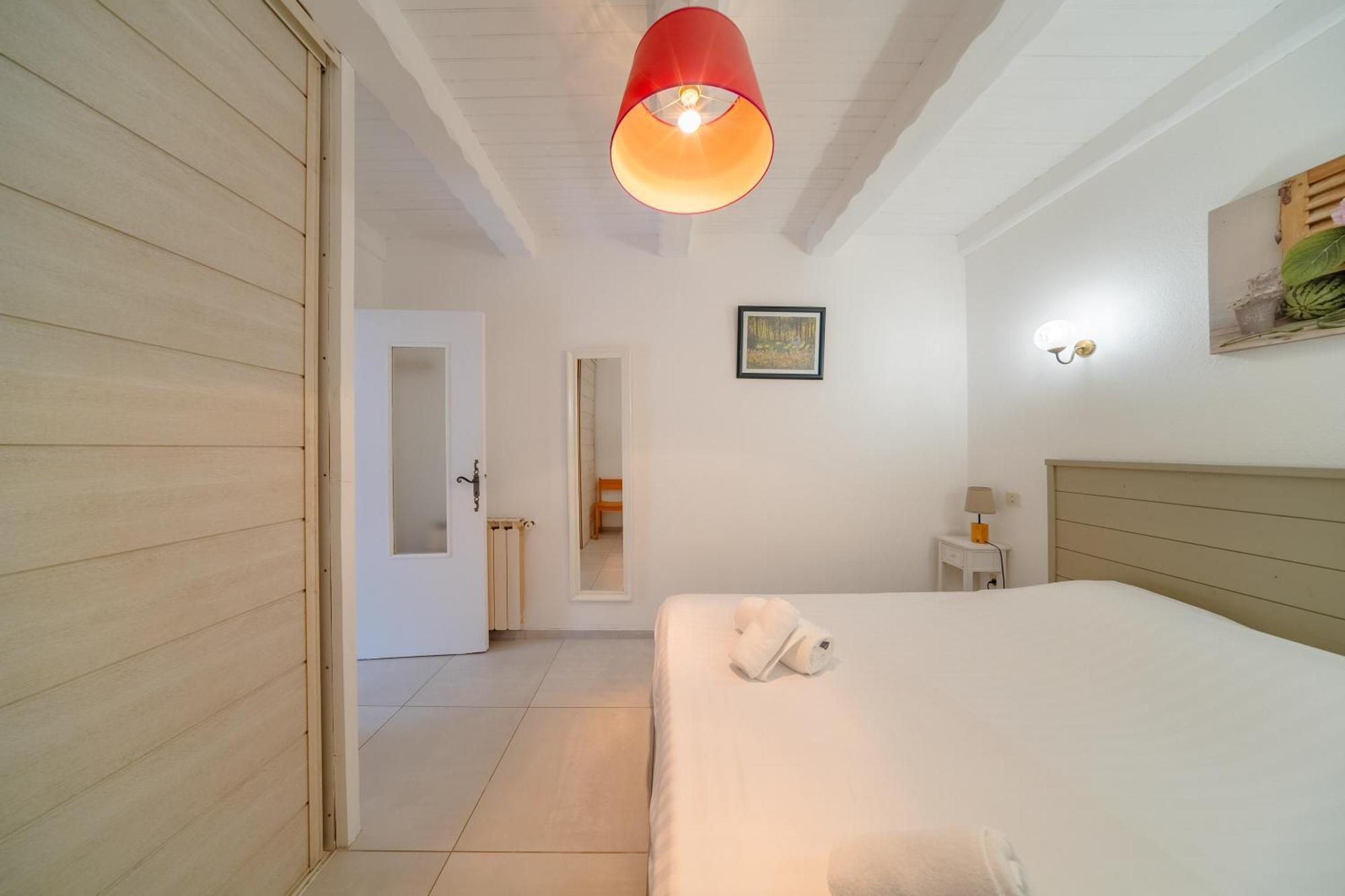Residence Les Ecureuils Gréoux-les-Bains Екстериор снимка