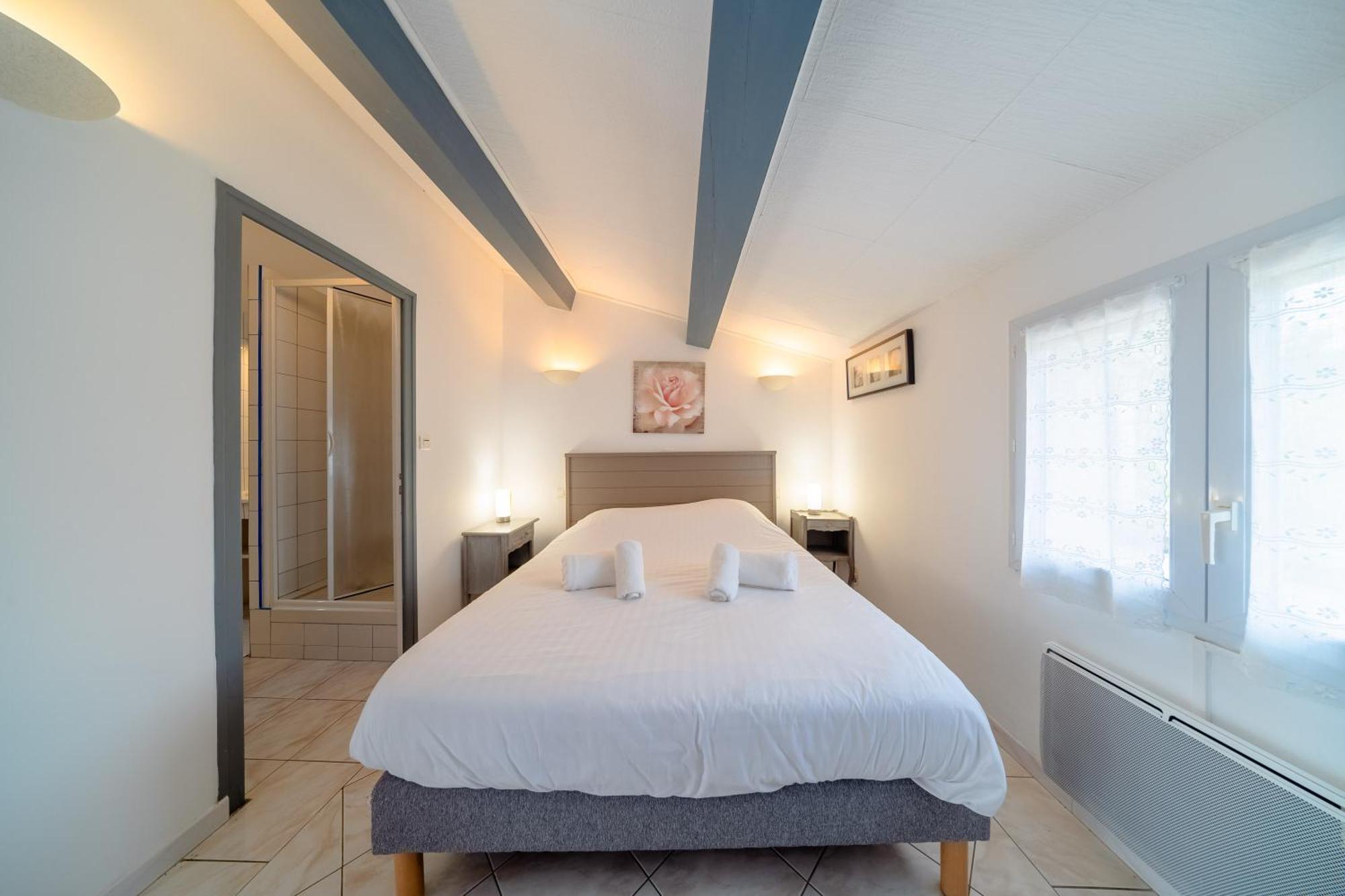 Residence Les Ecureuils Gréoux-les-Bains Екстериор снимка